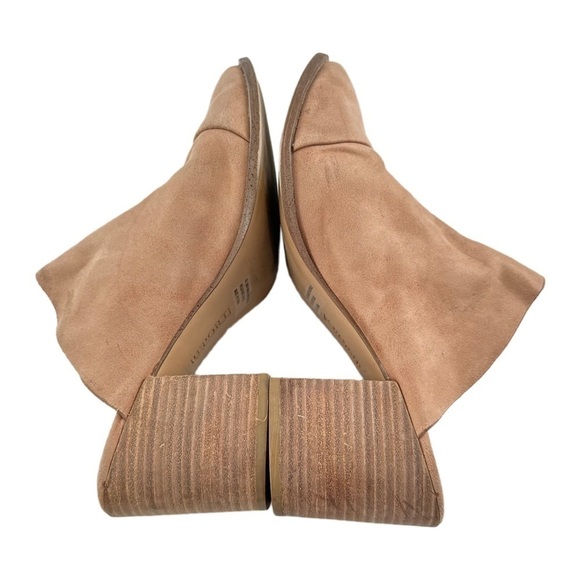 Report Tisha ankle booties 8.5 tan faux leather pointy cap toe slip on mules - Picture 10 of 13